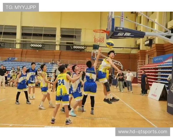 U12男子俱乐部组季军由广州市增城区实验小学获得,学校体育科组深耕课堂教学